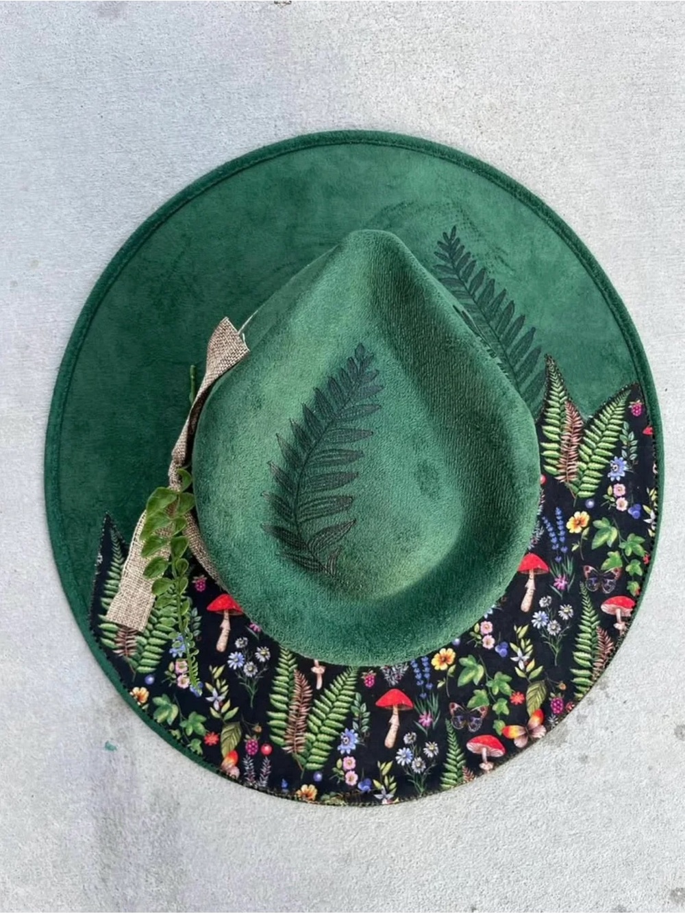 Green fern cowboy hat wide brim